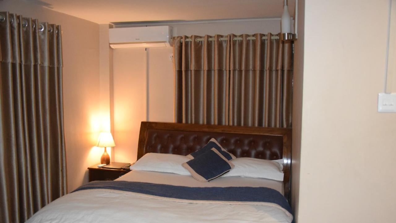 Hotel Siraaj Lalitpur Buitenkant foto