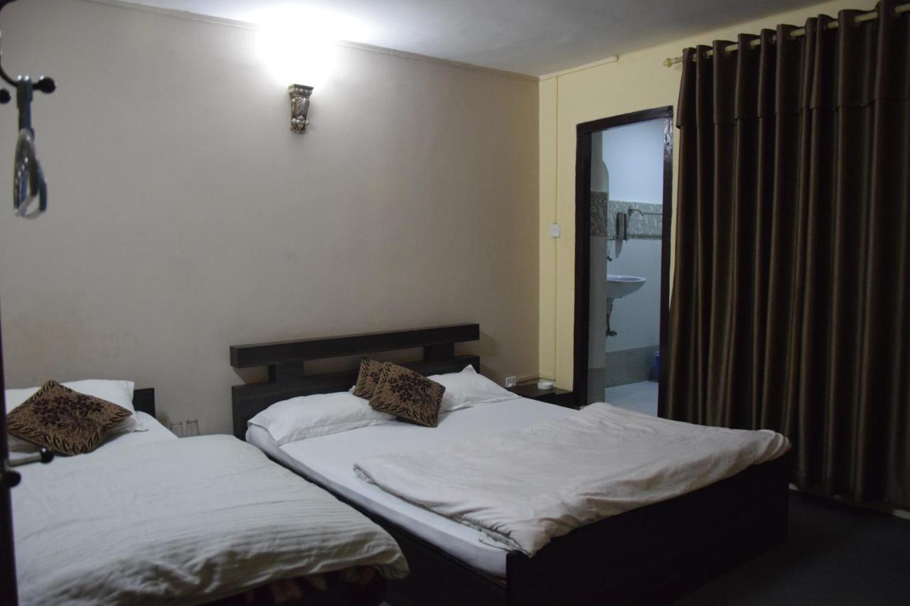 Hotel Siraaj Lalitpur Buitenkant foto